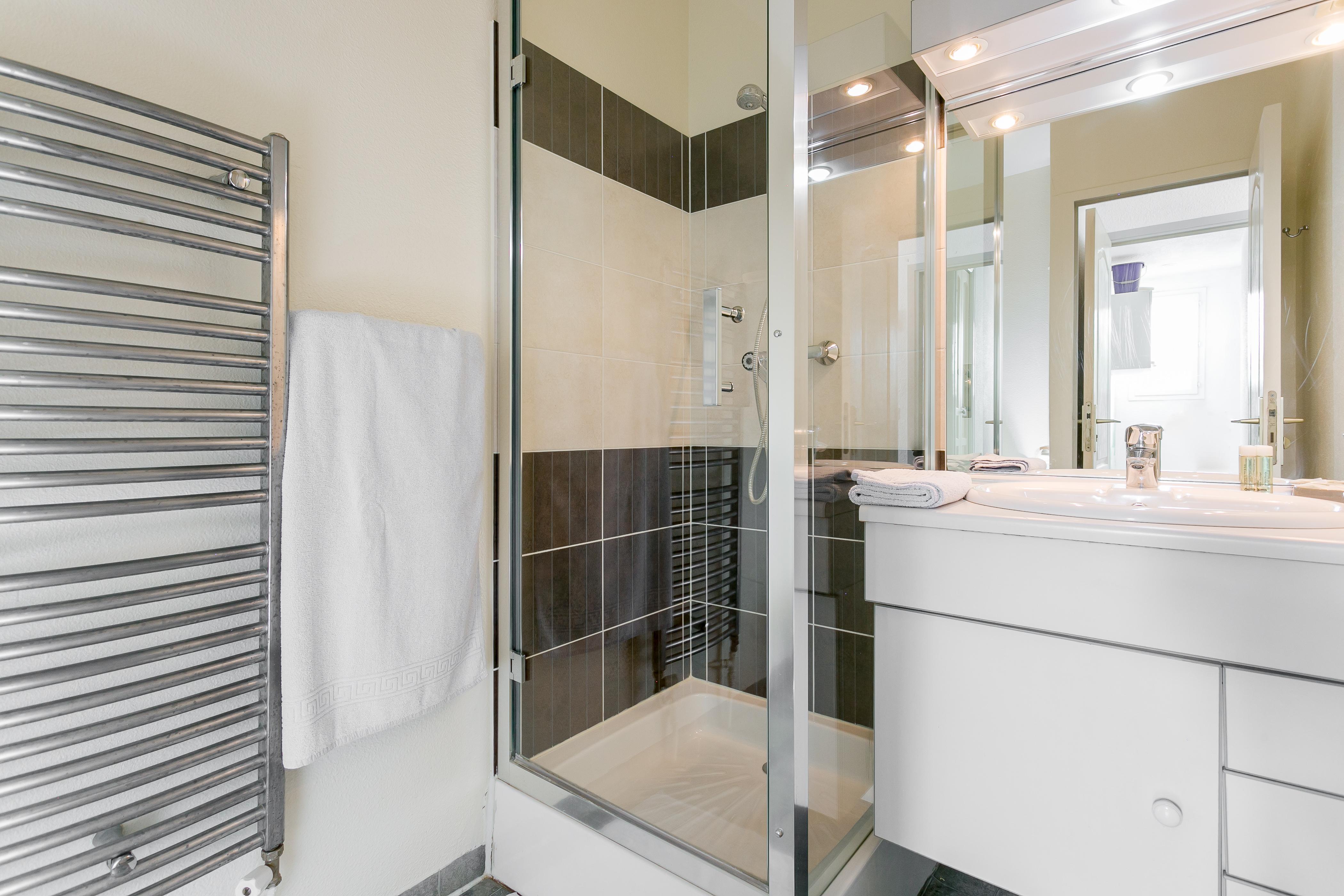 Residence Hotel Les Josephines Rueil-Malmaison Eksteriør billede